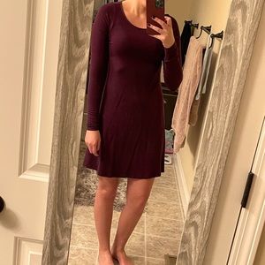 Long sleeve maroon dress